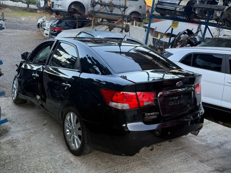 KIA CERATO 2013