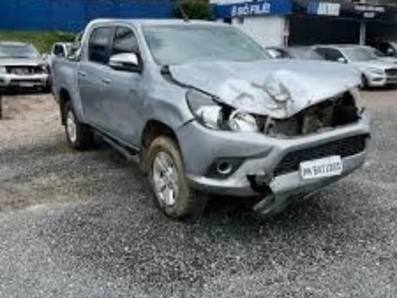 TOYOTA HILUX 2019