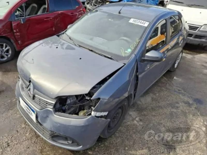 RENAULT LOGAN 2018