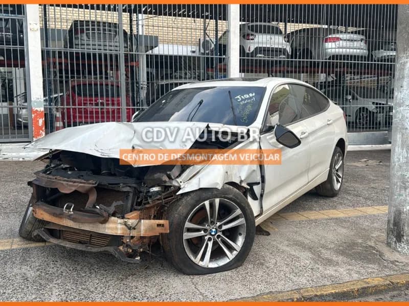 BMW 320iA GT 2014