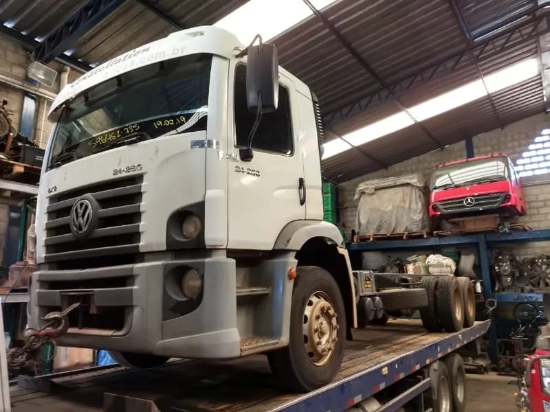 VOLKSWAGEN 24-250 2010 — foto 1