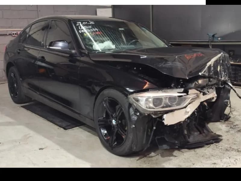BMW 320 2015