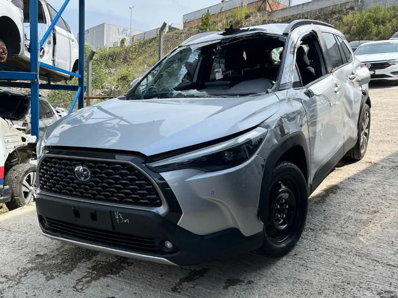 TOYOTA COROLLA CROSS 2023