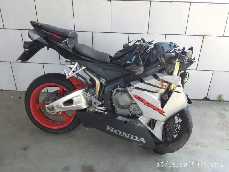 HONDA CBR 600 2006