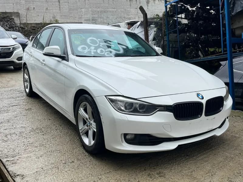 BMW 320 2014