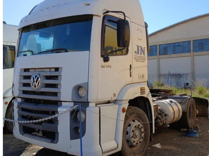 VOLKSWAGEN 25-370 2010