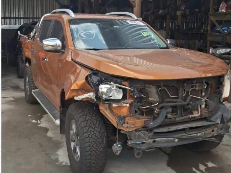 NISSAN FRONTIER 2018
