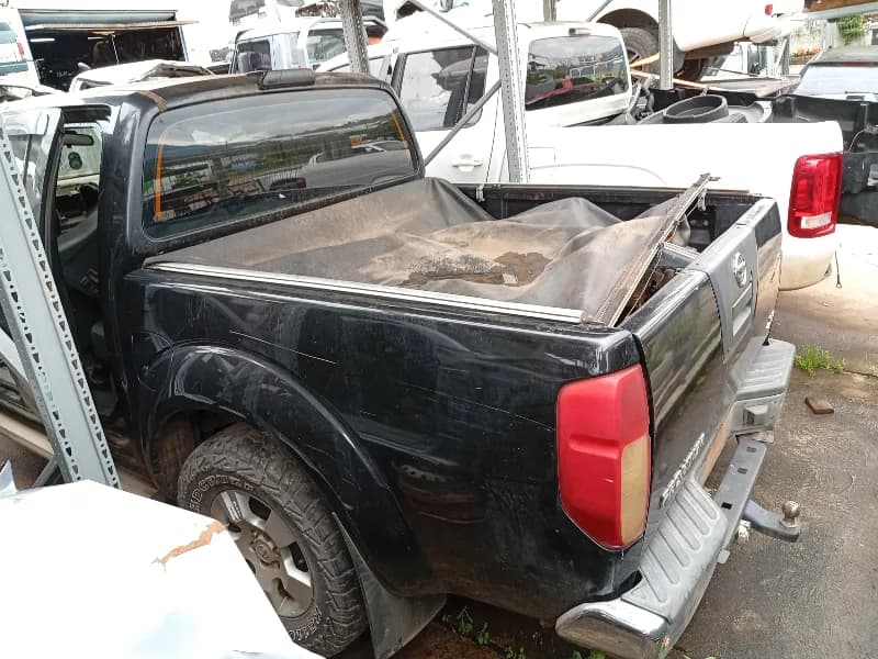 NISSAN FRONTIER 2013