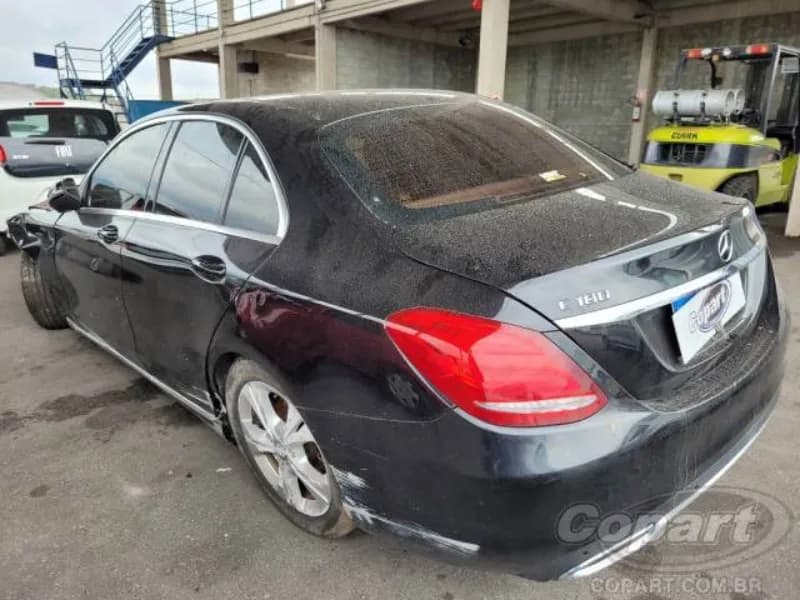 MERCEDES-BENZ C180 2015