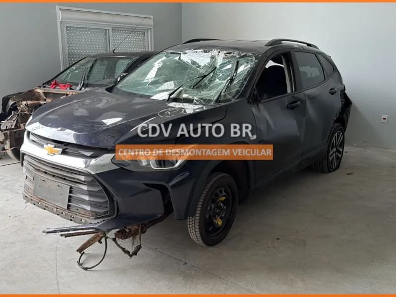 CHEVROLET TRACKER 2025 — foto 1