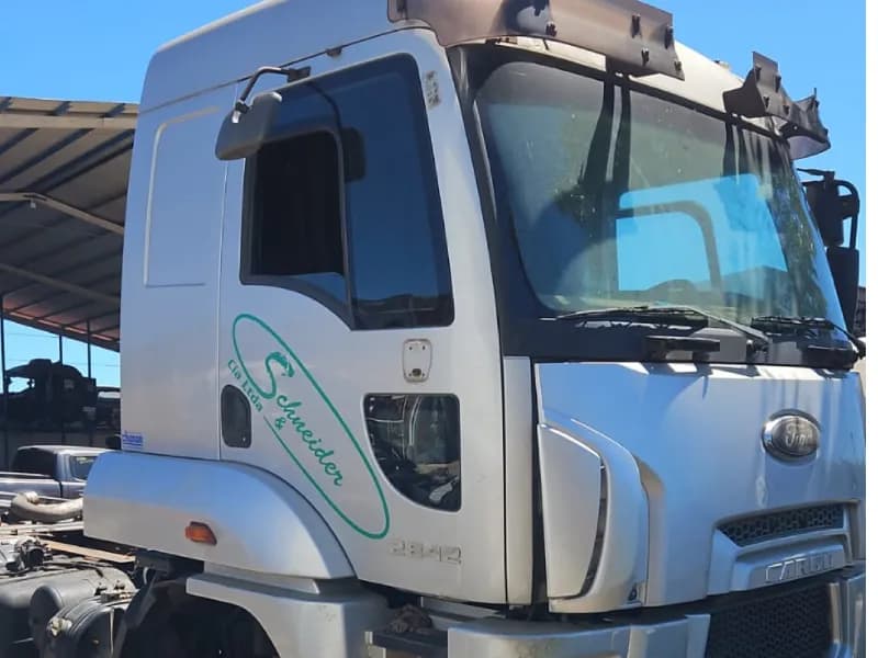 FORD CARGO 2015