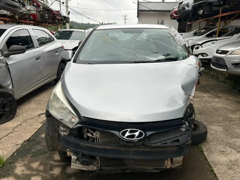 HYUNDAI HB20 2014