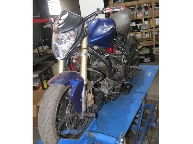 HONDA CB 600 HORNET