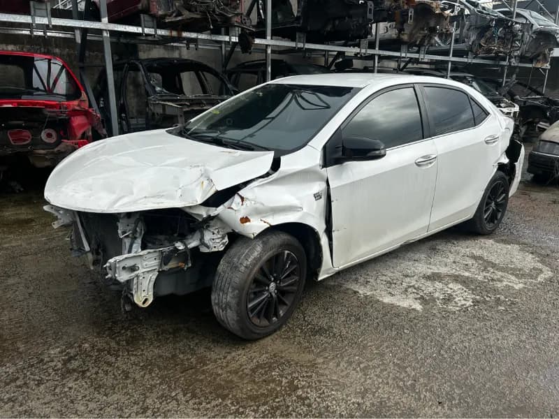 TOYOTA COROLLA 2017