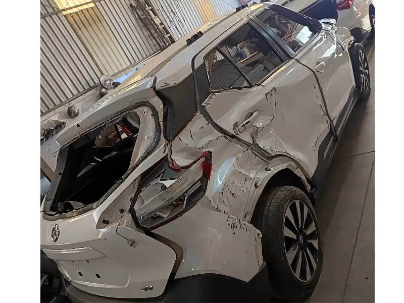 NISSAN KICKS 2020