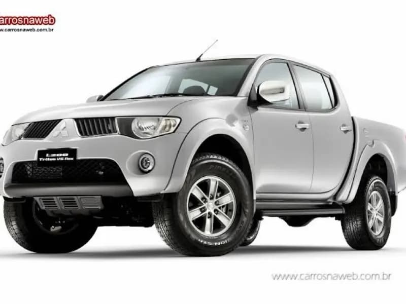 MITSUBISHI L200 TRITON 2013