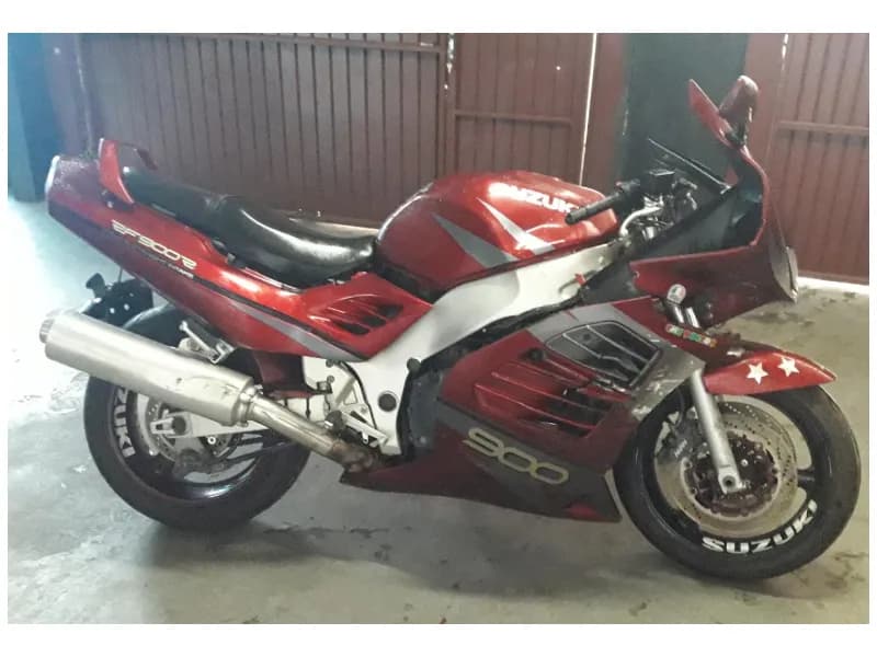 SUZUKI RF 1998