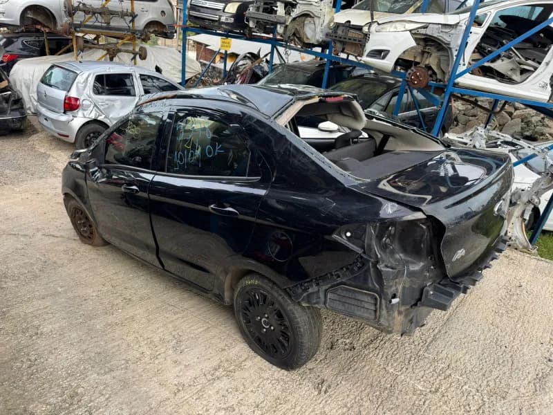 FORD KA SEDAN 2020