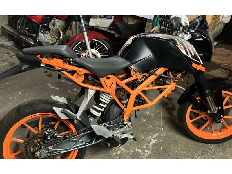 KTM DUKE 390 2017