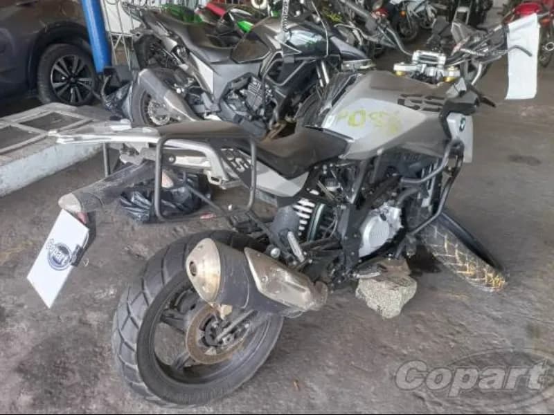 BMW G310 2018