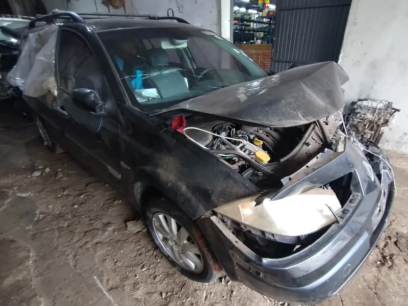 RENAULT MEGANE GRAND TOUR 2011