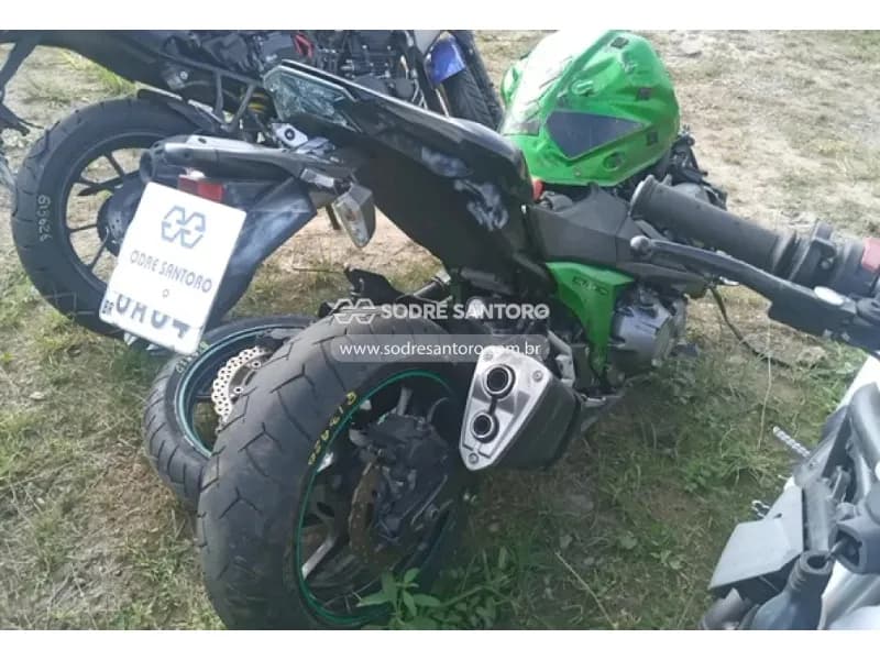 KAWASAKI Z800 2014