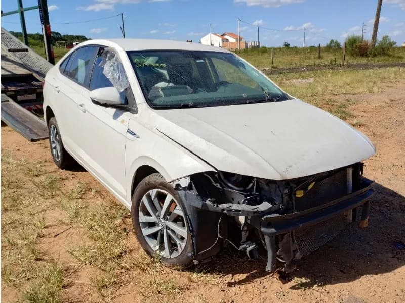 VOLKSWAGEN VIRTUS 2018