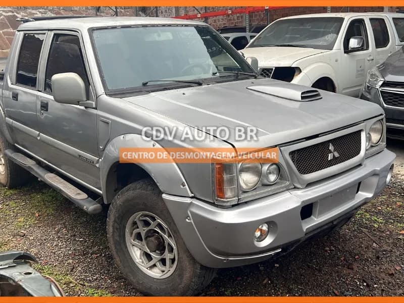 MITSUBISHI L200 2005
