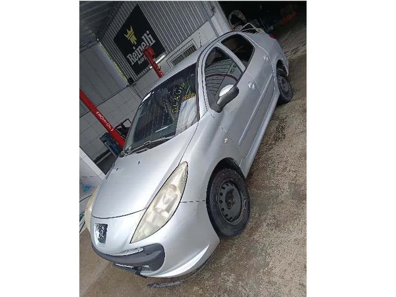PEUGEOT 207 SEDAN 2011