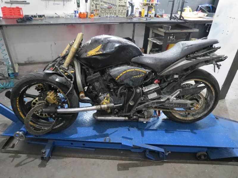 HONDA CB 600 HORNET 2008