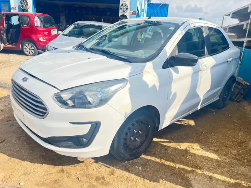 FORD KA SEDAN 2020