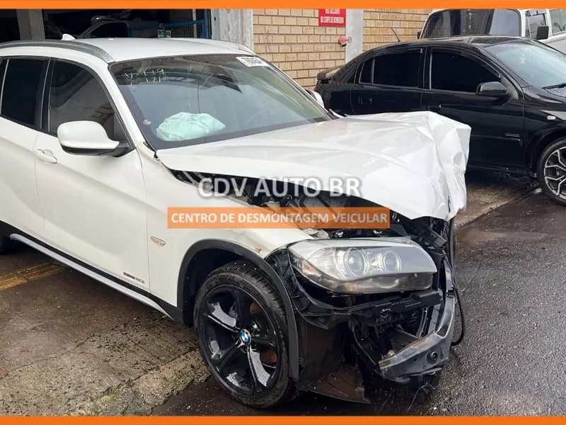 BMW X1 2013 — foto 1