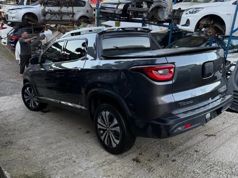 FIAT TORO 2024