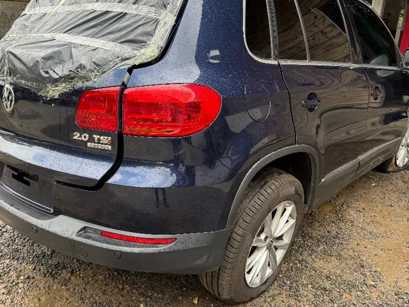 VOLKSWAGEN TIGUAN 2012