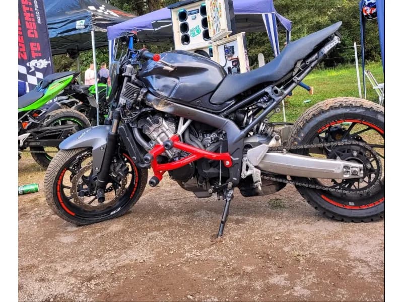 HONDA CB 650 R 2015