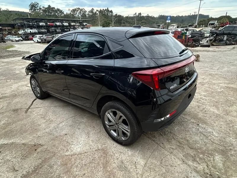HYUNDAI HB20 2025