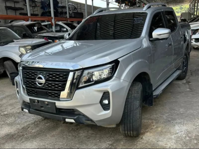 NISSAN FRONTIER 2023