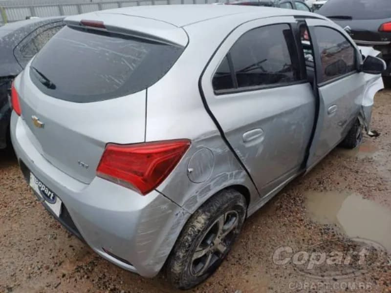 CHEVROLET ONIX 2018