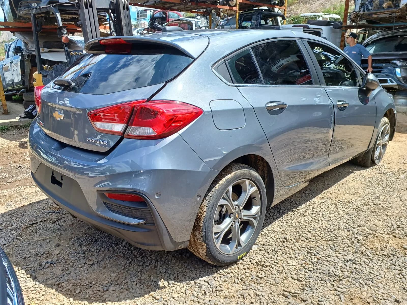CHEVROLET CRUZE