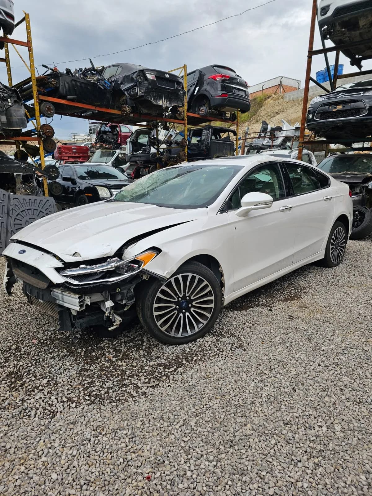 FORD FUSION 2017