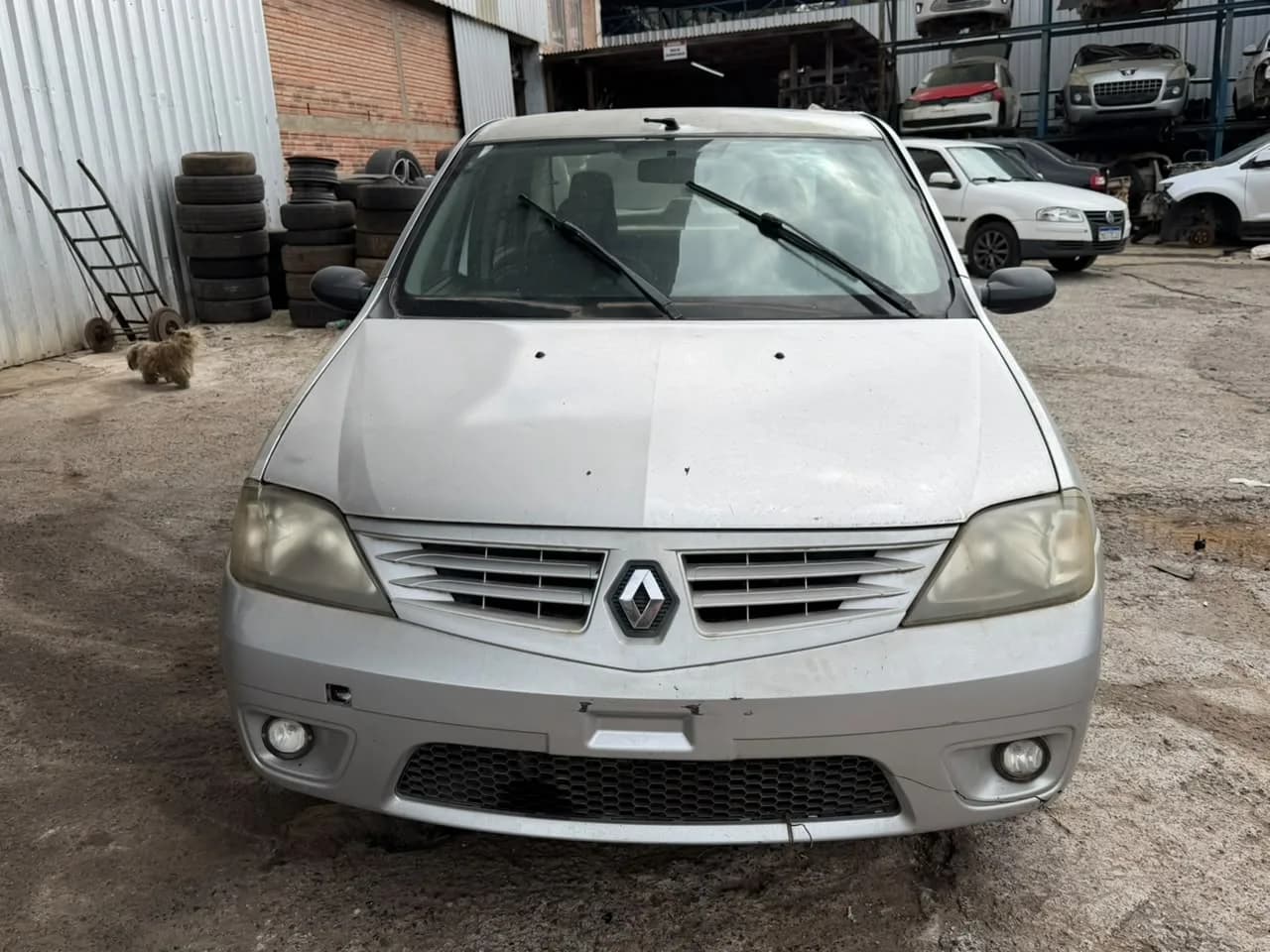 RENAULT LOGAN