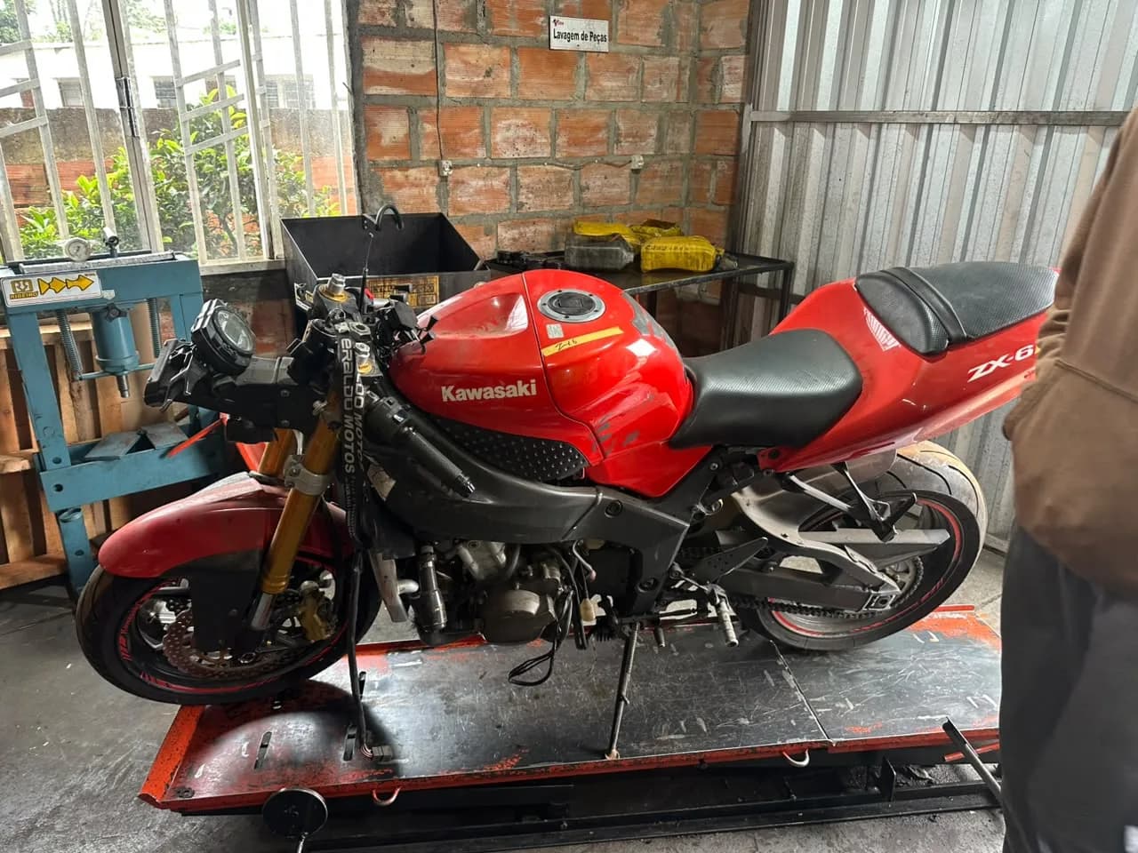 KAWASAKI NINJA ZX