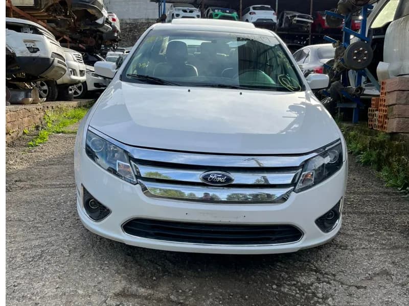 FORD FUSION 2010